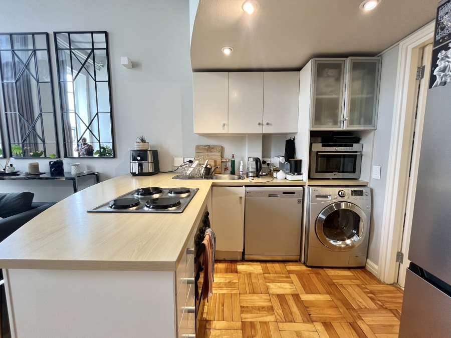 1 Bedroom Property for Sale in Cape Town City Centre Western Cape